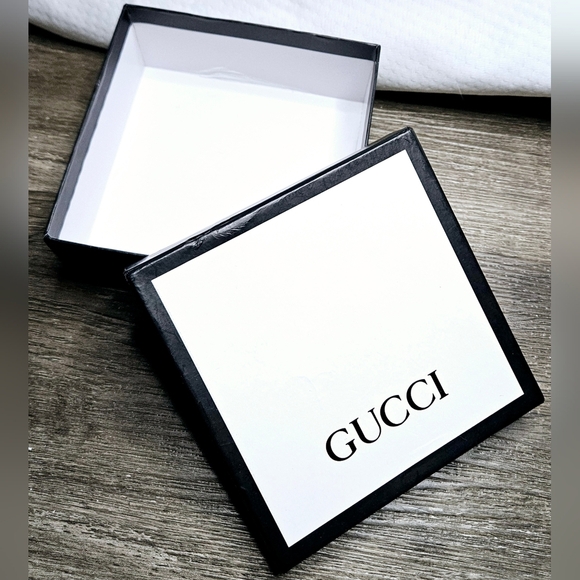 Authentic Gucci EMPTY Gift Box  6" x 6" x 2" Black White Medium Storage Travel - Picture 1 of 6